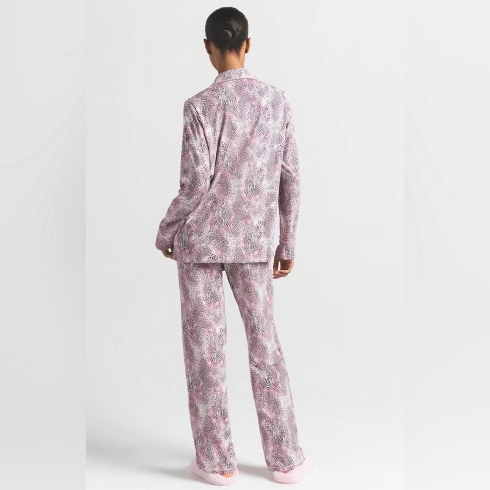 SKIMS Long Sleeve Pajama Set Bloom Animal Print NWT / SIZE XL - Picture 4 of 7